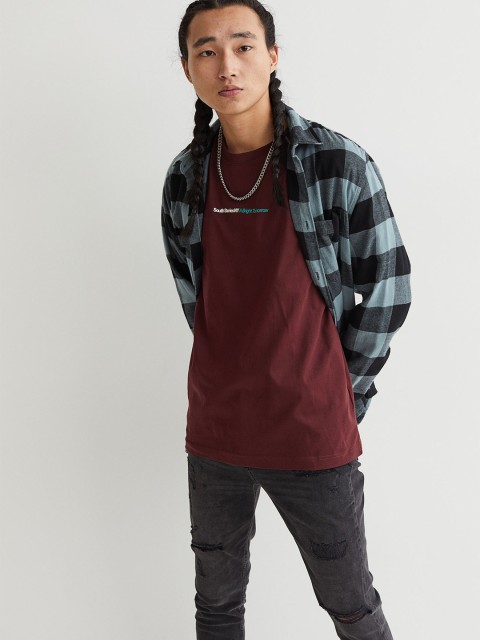 

H&M Men Red & Blue Printed Pure Cotton T-Shirt