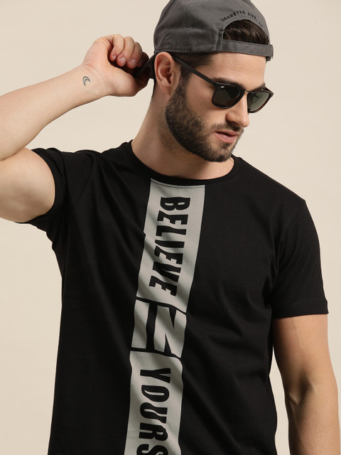 

Moda Rapido Men Black Typography Printed Casual T-shirt