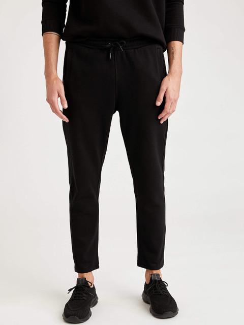

DeFacto Men Black Slim Fit Knit Crop Track Pants