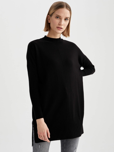 

DeFacto Women Black Solid Longline Pullover Sweater