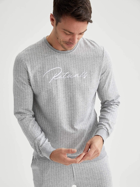 

DeFacto Men Grey Melange & White Striped Sweatshirt
