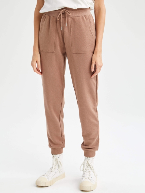 

DeFacto Women Brown Solid Joggers