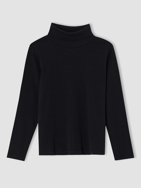 

DeFacto Girls Black Solid Pure Cotton Regular Top