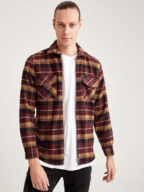 

DeFacto Men Maroon & Mustard Yellow Checked Casual Shirt