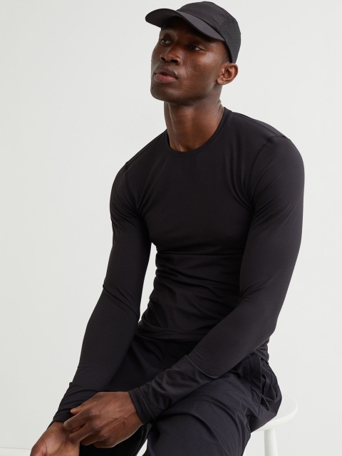 

H&M Men Black Base Layer Top