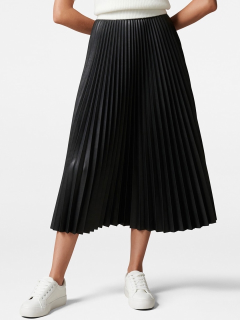 

Forever New Women Black Pleated Skirts