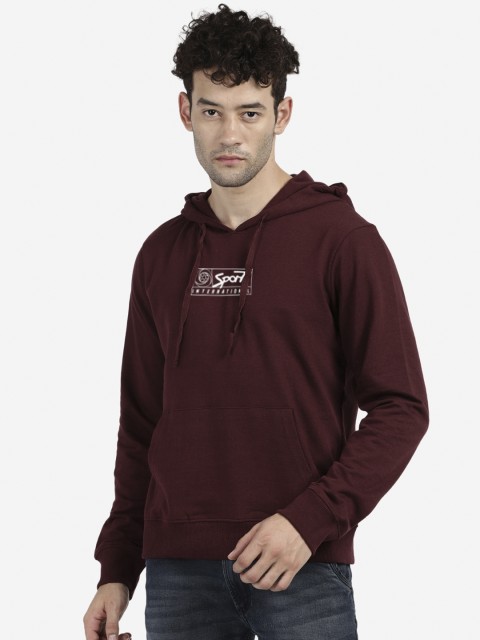 

MASH UNLIMITED Men Maroon Hooded Sweatshirt