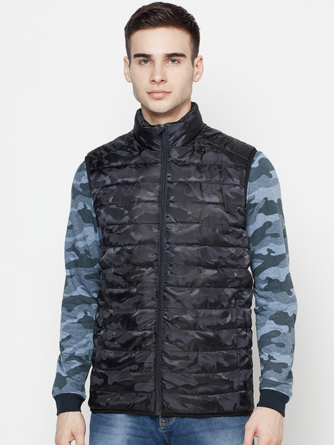 

METTLE Men Navy Blue Camouflage Puffer Jacket