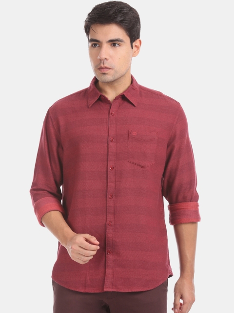 

Ruggers Men Red Opaque Casual Shirt