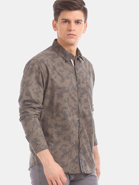 

Ruggers Men Green Opaque Printed Casual Shirt