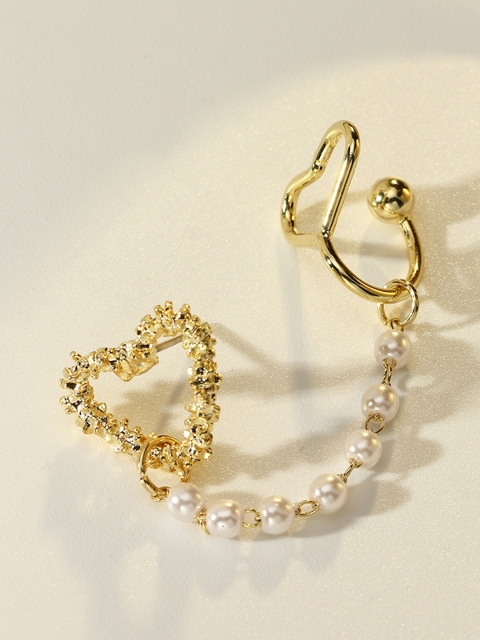 

URBANIC Gold-Toned & White Textured Beaded Heart Shaped Ear Cuff Earrings