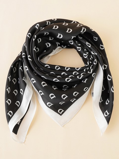 

URBANIC Women Black & White Printed Scarf