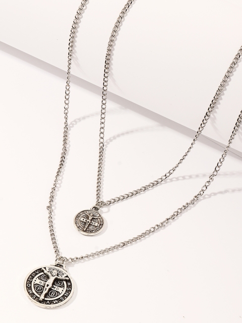 

URBANIC Oxidised Silver-Toned Textured Multi-Layered Link Necklace