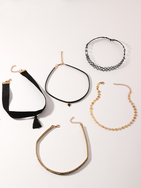 

URBANIC Set of 5 Choker Necklaces, Gold