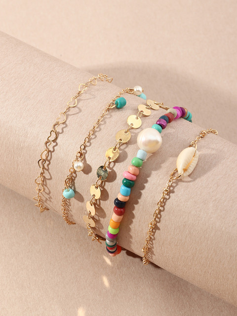 

URBANIC Women Set of 5 5 Gold-Toned & Blue Pearls Charm Bracelet