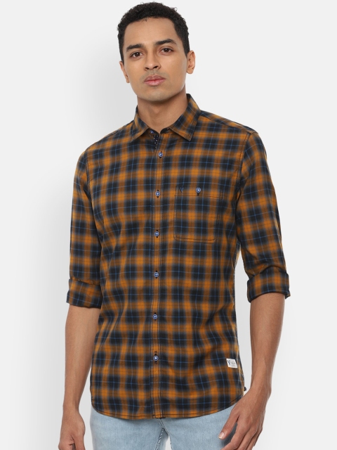 

VAN HEUSEN DENIM LABS Men Brown Slim Fit Opaque Checked Casual Shirt