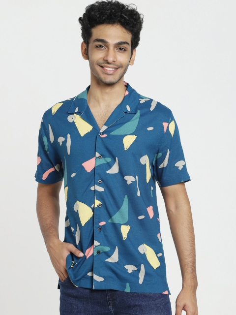 

Bewakoof Men Blue Opaque Printed Casual Shirt