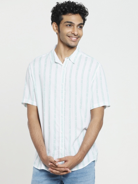 

Bewakoof Men White Opaque Striped Casual Shirt