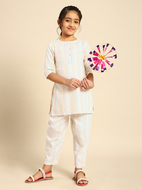 

House of Pataudi Girls White & Pink Self Striped Pure Cotton Rozana Kurta with Trousers