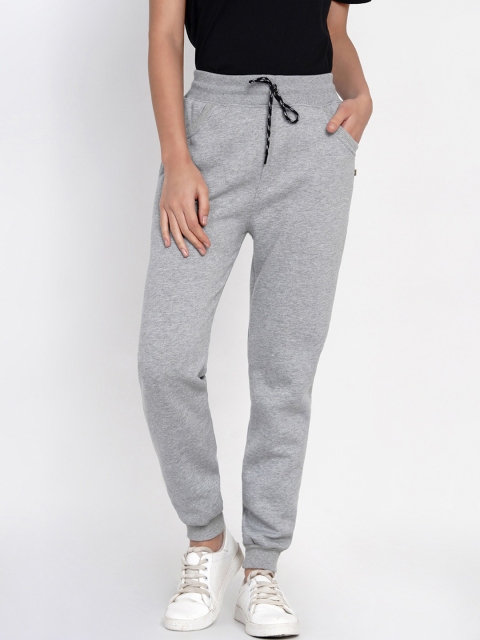 

FABNEST Women Grey Solid Joggers