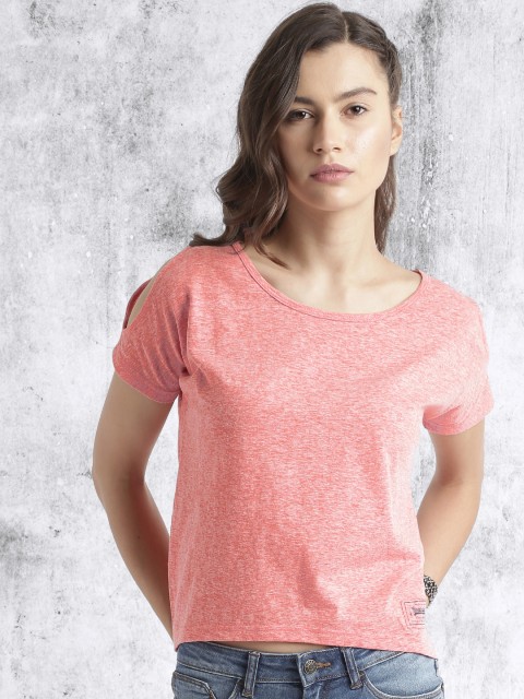 

Roadster Women Pink Solid Crop T-shirt