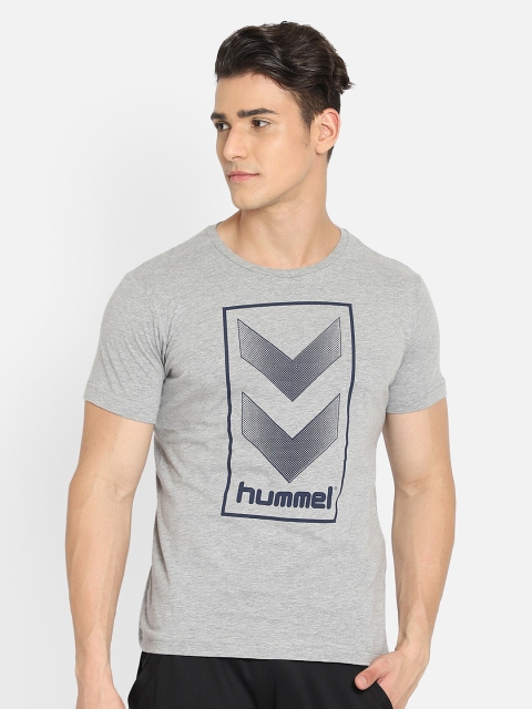 

hummel Men Grey Melange Typography Printed Raw Edge T-shirt