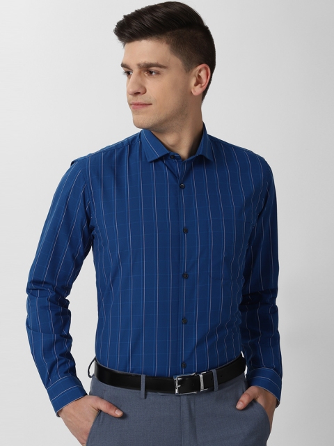 

Peter England Men Blue Opaque Checked Formal Shirt