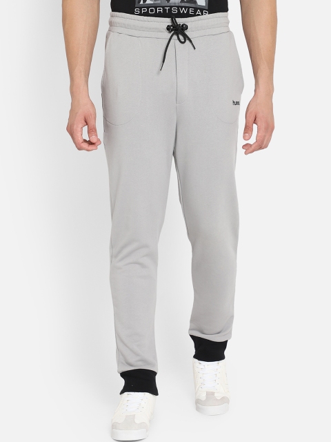 

hummel Men Grey Solid Regular Fit Joggers