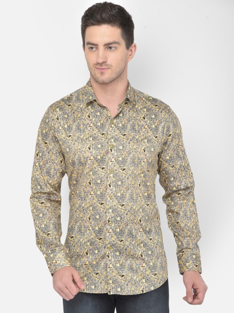 

COBB Men Yellow Slim Fit Opaque Printed Casual Shirt