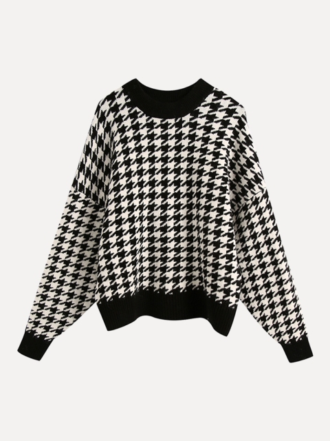 

URBANIC Women Black & White Houndstooth Pattern Pullover Sweater
