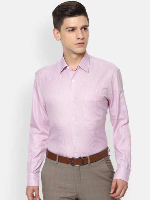 

Luxure by Louis Philippe Men Pink Opaque Checked Formal Shirt
