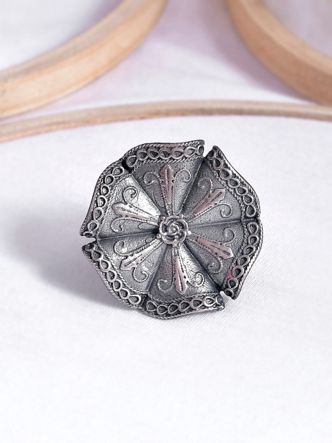 

Infuzze Silver-Plated Oxidised Finger Ring