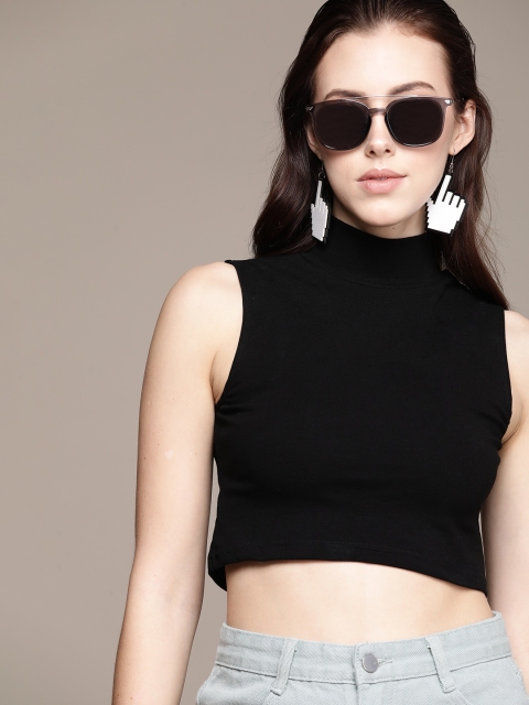 

URBANIC Black Regular Top