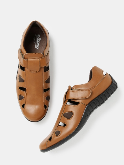 

Roadster Men Tan Leather Sandals