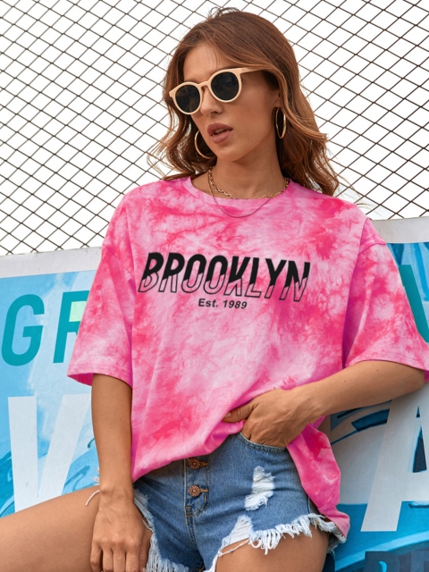 

URBANIC Women Pink & White Extra-Relaxed Fit Tie & Dye Typography Printed T-shirt