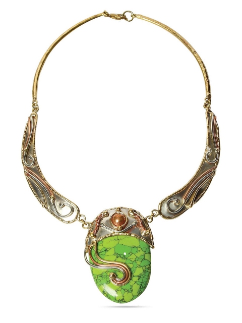 

FLYING BERRY Women Gold-Toned & Green Stone Studded Choker Necklace