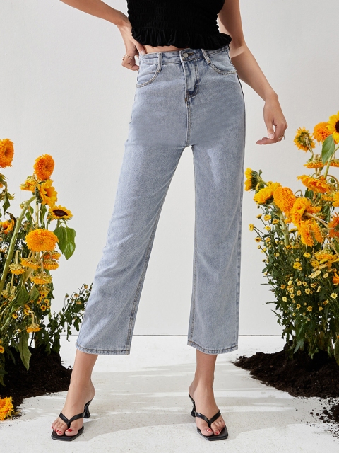 

URBANIC Women Blue High-Rise Cropped Jeans