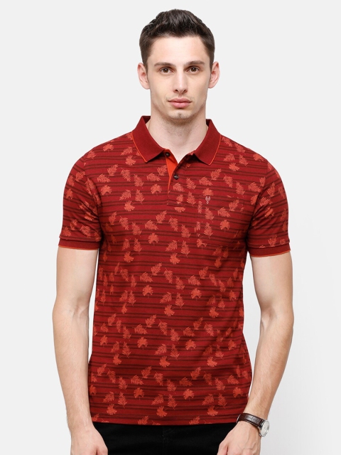 

Classic Polo Men Red Printed Polo Collar Applique Slim Fit T-shirt