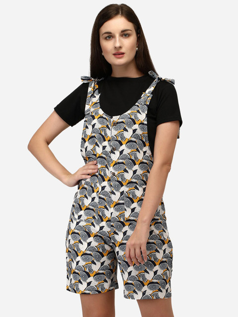 

Yuvraah Women Black & White T-shirt with Short Dungaree
