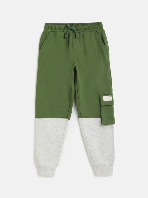 

Lil Tomatoes Boys Olive Green & Grey Solid Cotton Joggers