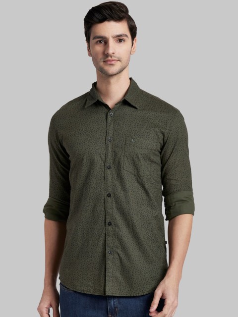 

Parx Men Green & Black Slim Fit Opaque Printed Cotton Casual Shirt