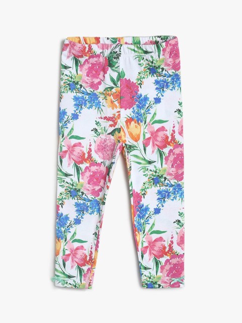 

MINI KLUB Girls Multicoloured Floral Printed Regular Shorts, Multi