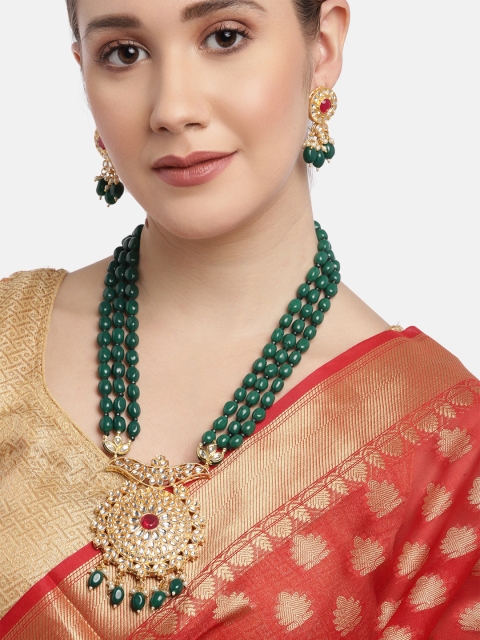 

Melani Borsa Green Gold-Plated Handcrafted Kundan Jewellery Set