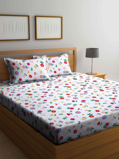 

Arrabi White & Red Floral 300 TC Super King Bedsheet with 2 Pillow Covers