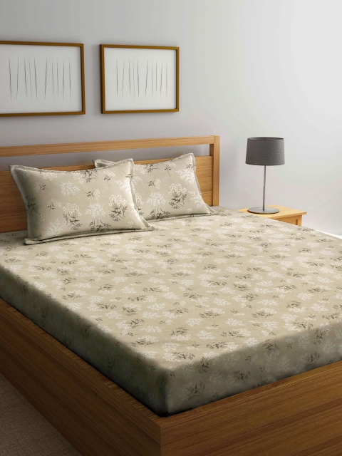 

Arrabi Beige & White Floral 300 TC Super King Bedsheet with 2 Pillow Covers