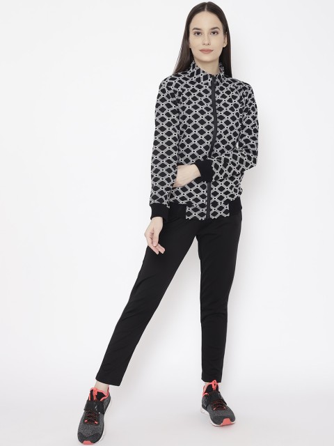 

Chkokko Women Black & White Geometric Printed Tracksuits