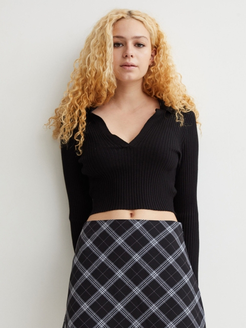 

H&M Women Black Solid Collared Ribbed Top