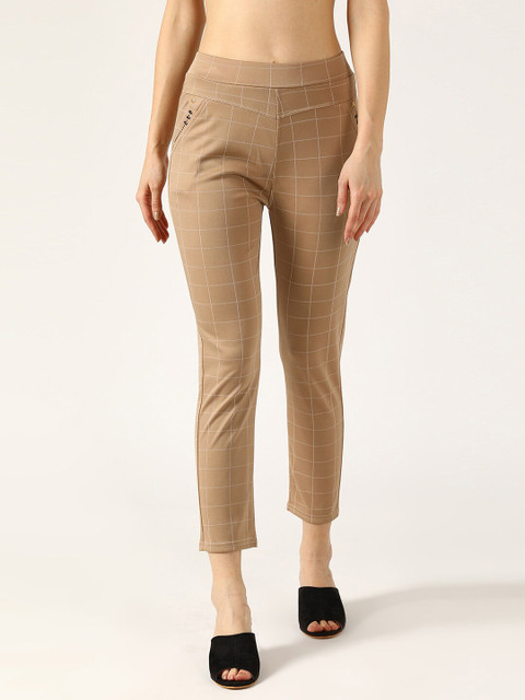 

V2 Value & Variety Women Beige & White Checked Treggings