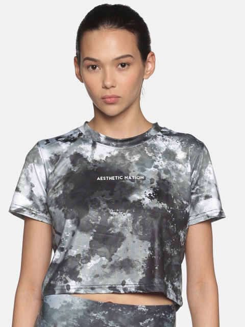 

AESTHETIC NATION Women Black & White Dyed Loose T-shirt