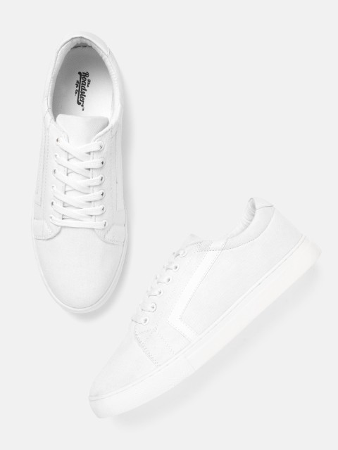 

The Roadster Lifestyle Co Women White Solid Sneakers